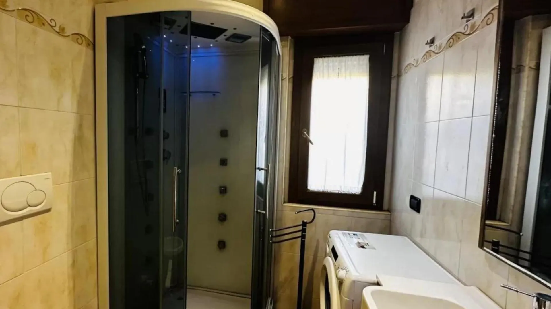 Romano House Fiumicino 0*,  Italy